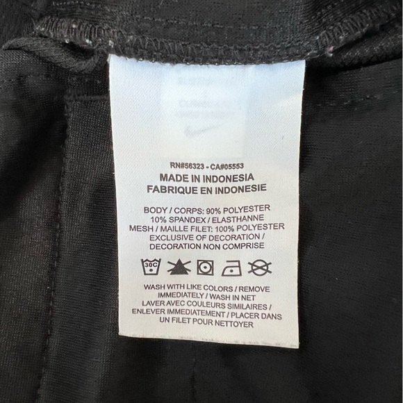 Nike Golf Youth Junior Boys Black Dri-Fit Golf Shorts, size L - Picture 8 of 10